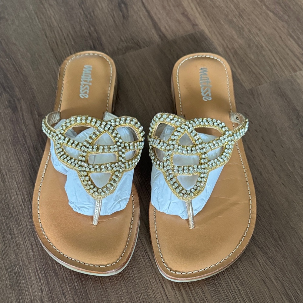 NWT Matisse Women's Gold & Diamond Sandals